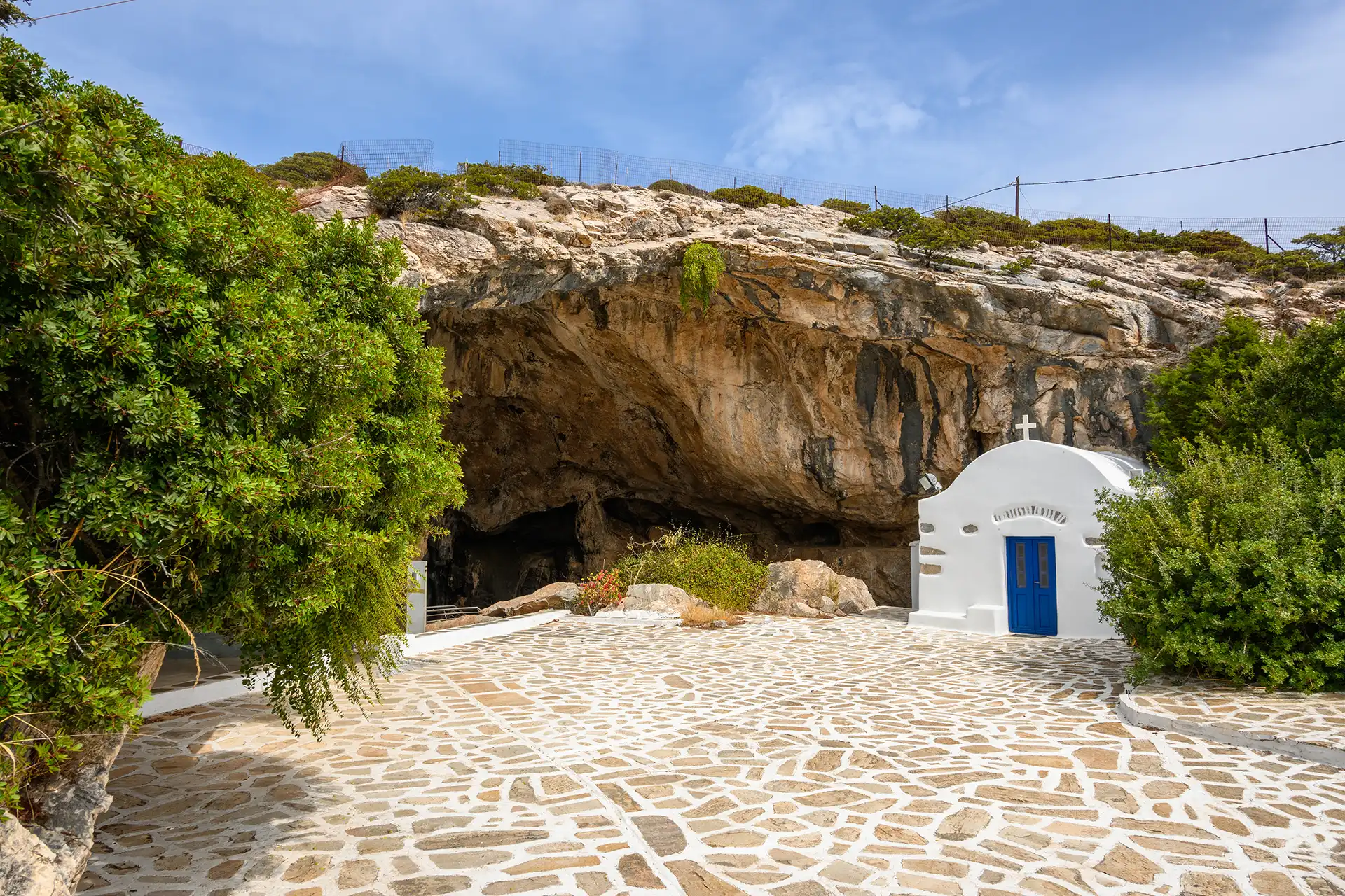 entrance cave antiparos